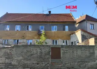 Pronájem rodinného domu, 85 m², Zvoleněves