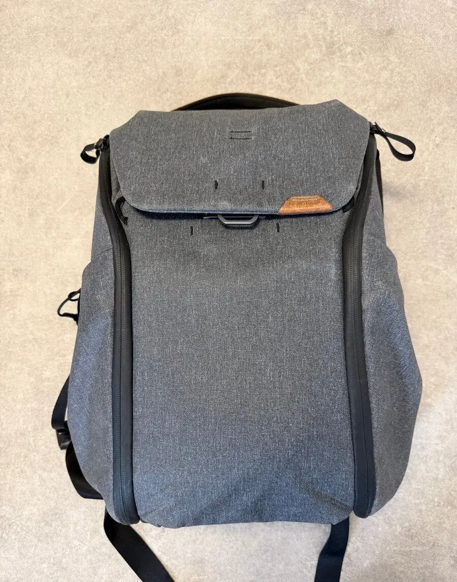 Peak Design Everyday Backpack 30L v1 - Charcoal / Ash