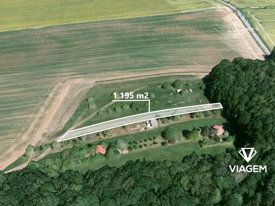 Zahrada 1 195 m²