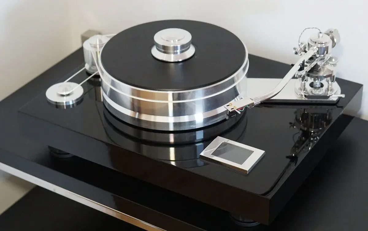 PRO-JECT SIGNATURE 12 s ORTOFON CADENZA BLACK NEW