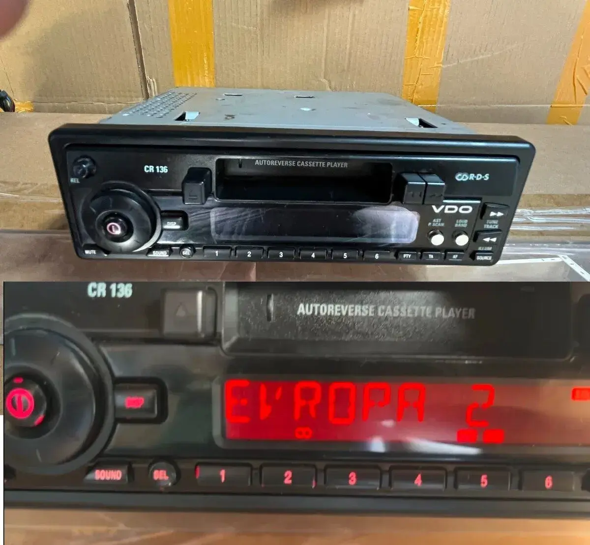 Autorádio VDO kazetové RETRO, plně funkční