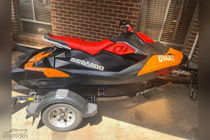 SEA doo
