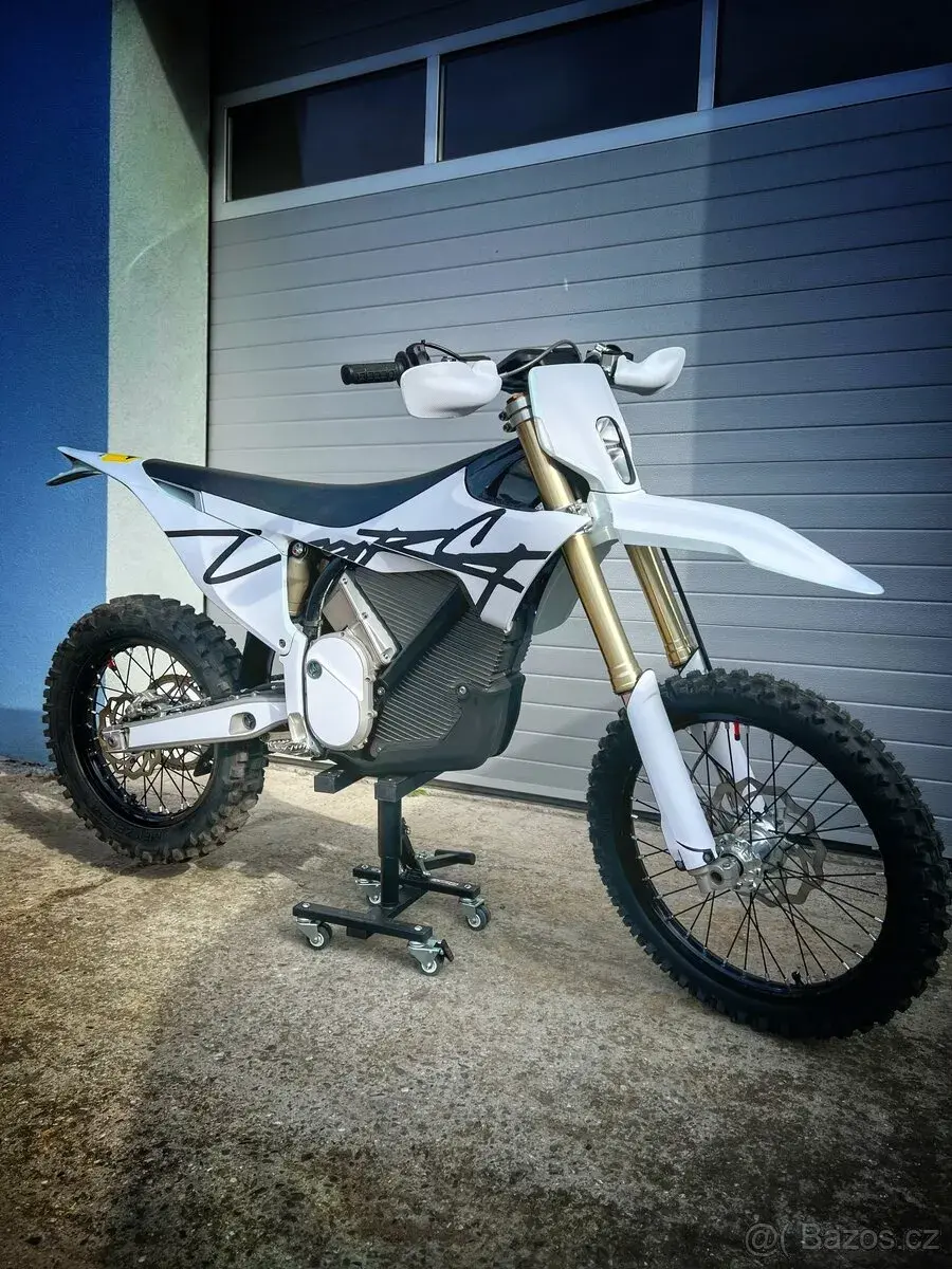 Půjčovna elektro motocyklů Stark Varg + Surron + Talaria