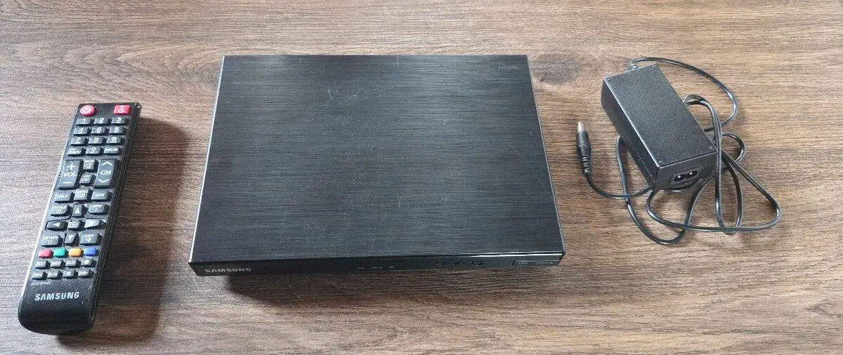 Satelitní přijímač Samsung
