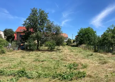 Pronájem velké zahrady u Uherského Hradiště