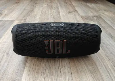 JBL Charge 5 -2024