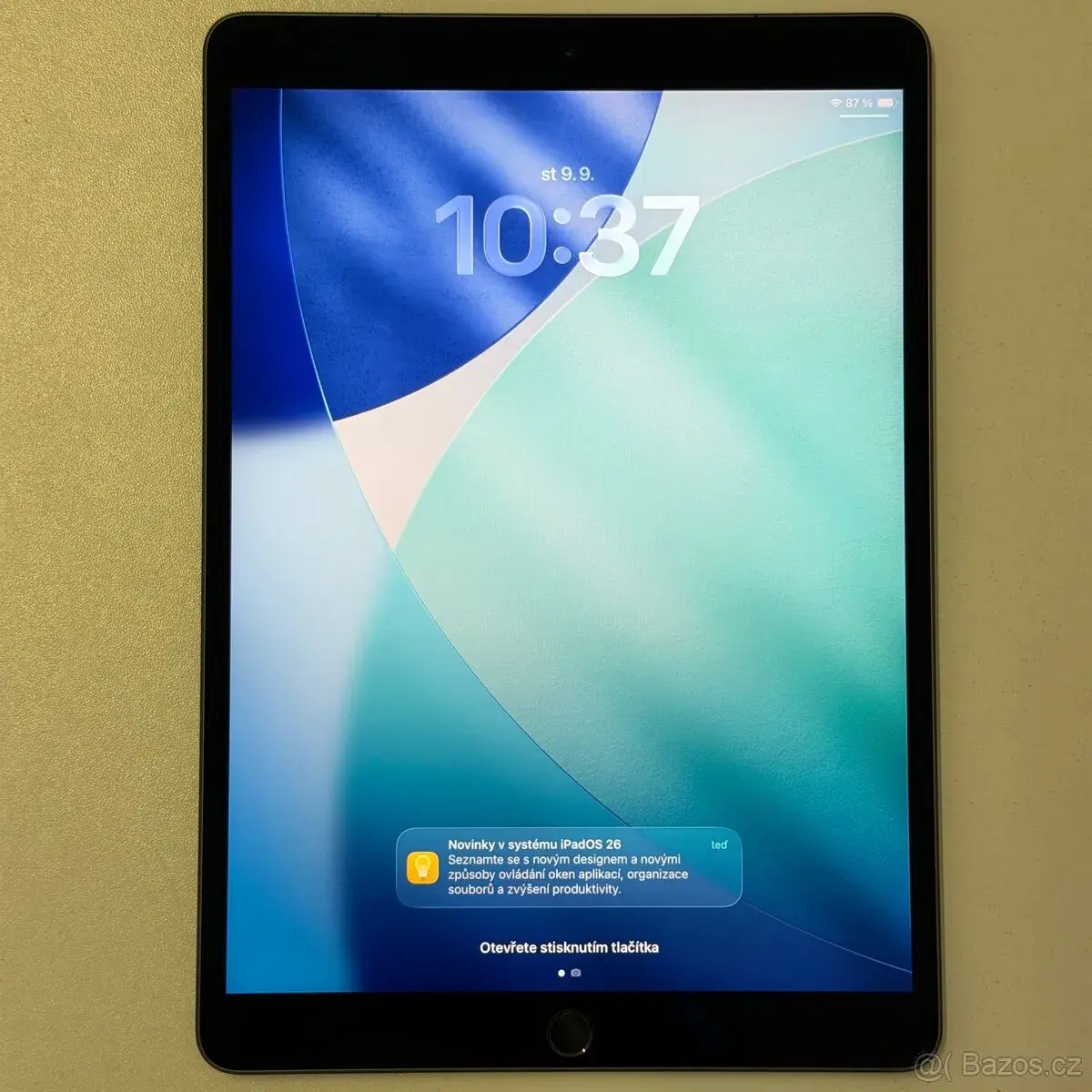 iPad Air 3 64GB Space Grey Cellular,1 rok záruka