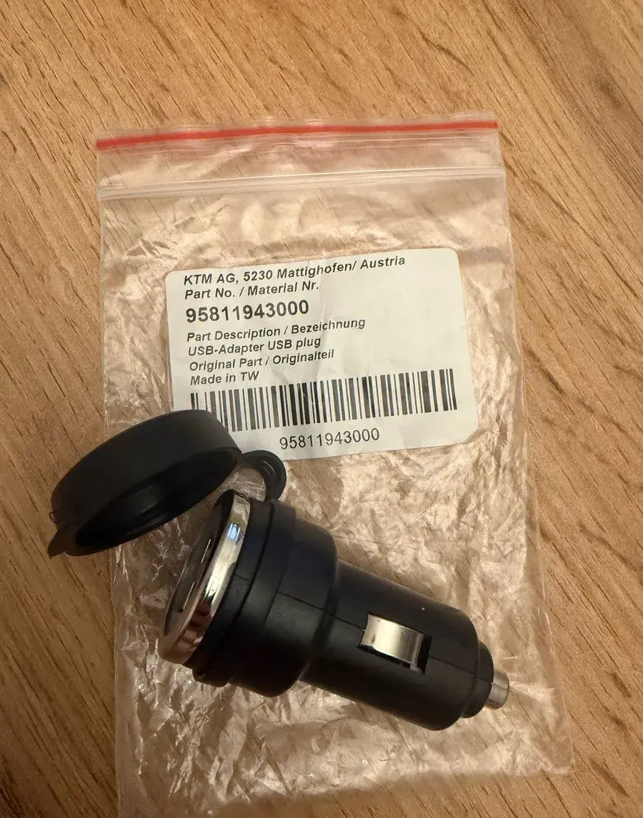 Ktm USB adaptér