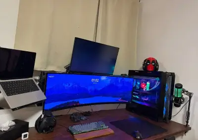 PC(Ryzen 9 5900X, RTX 3080) v ASUS ROGHelios skrinke