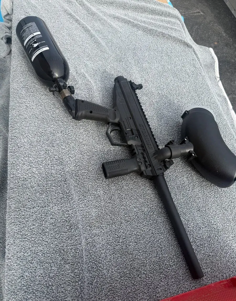 Paintball pistole