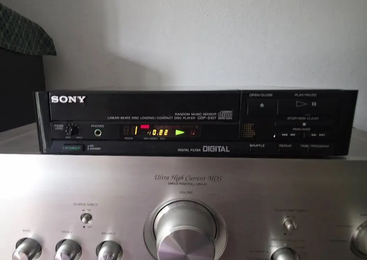 SONY CDP S 107