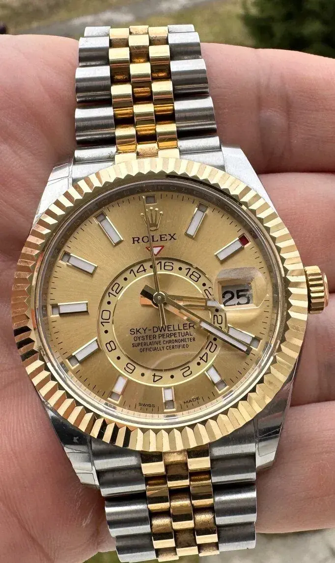 Rolex Sky - Dweller 42mm