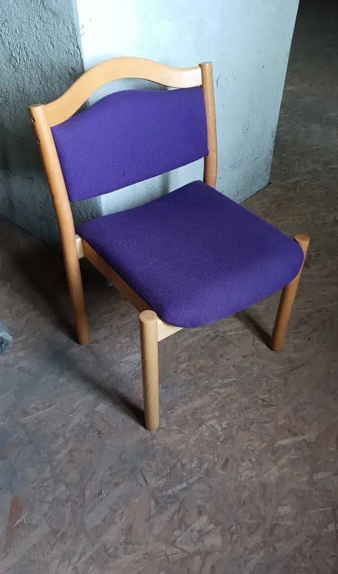 židle masiv BUK čalounění sedák a opěrák 39Ks