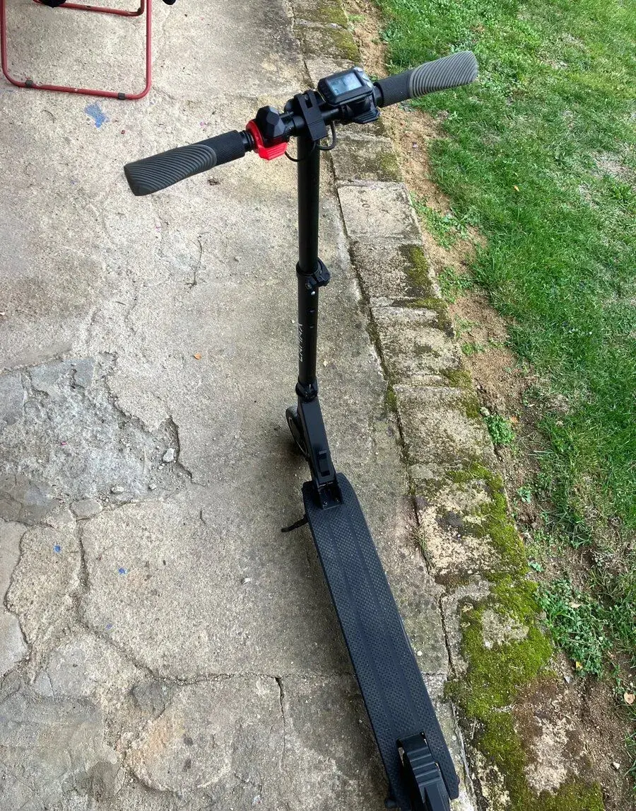 Elektrokoloběžka LAMAX e-scooter s5000