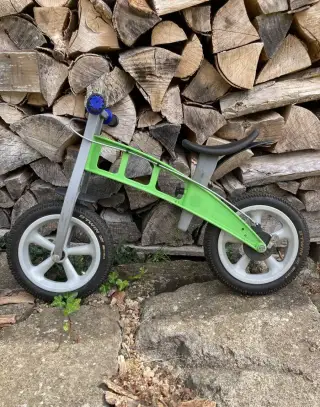 First Bike Street Green - Cross pneu