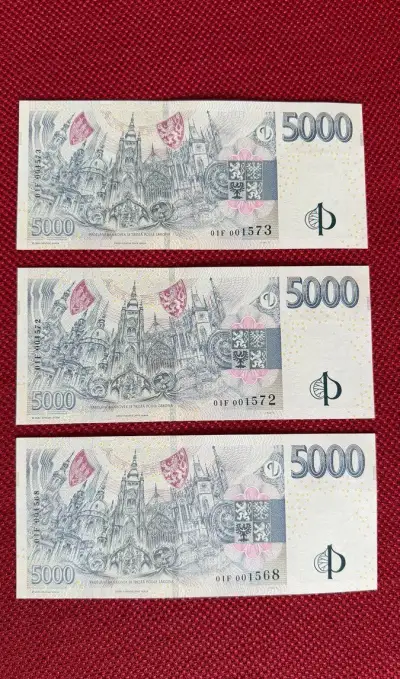 Výroční 5000Kč bankovka s přebalem