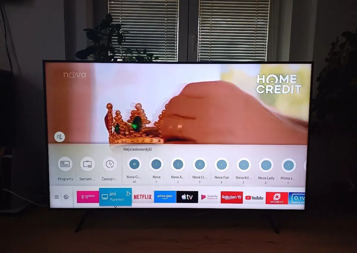 165cm Qled 4K Samsung QE65Q60R-165cm,