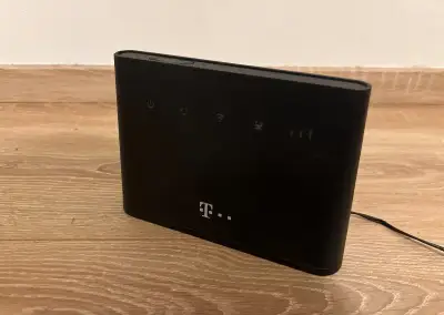 4G LTE modem / Wi-Fi router Huawei B310s-22 na SIM kartu (vš
