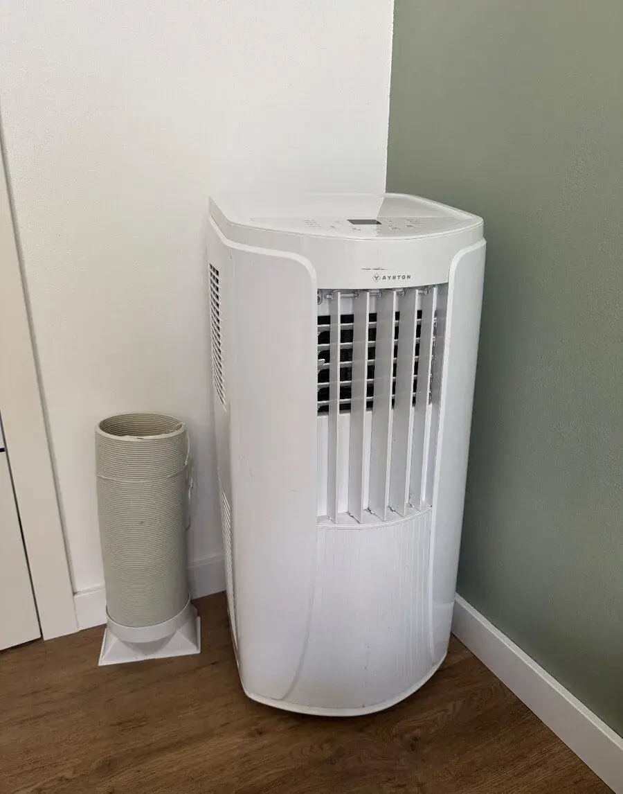 Mobilní klimatizace Ayrton AYM-12P, 3,5 kW, plně funkční