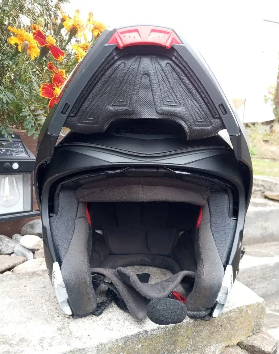Helma na motorku