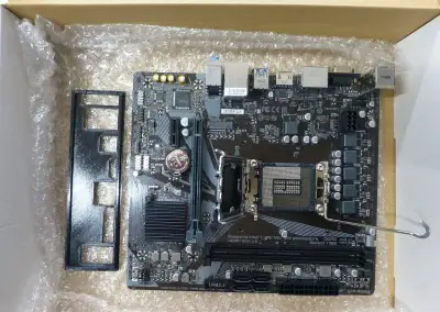 GIGABYTE H610M S2H V2 DDR5