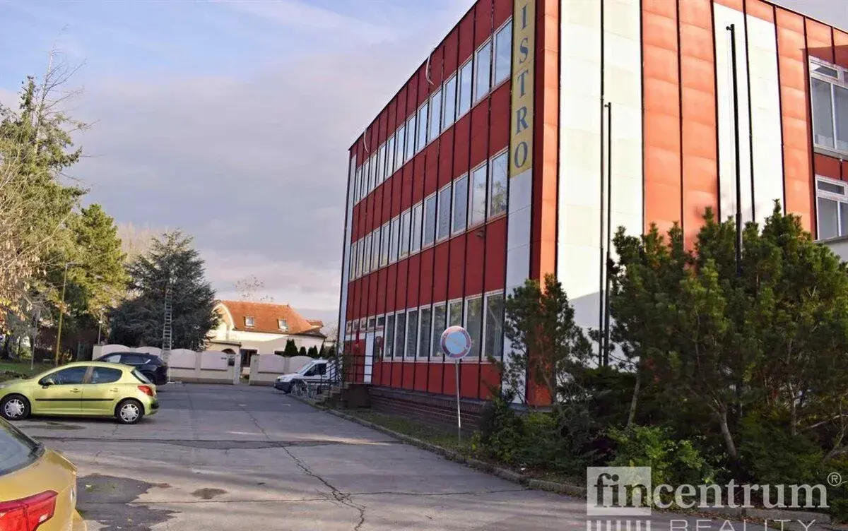 Pronájem kanceláře 36 m2 Velkomoravská, Hodonín