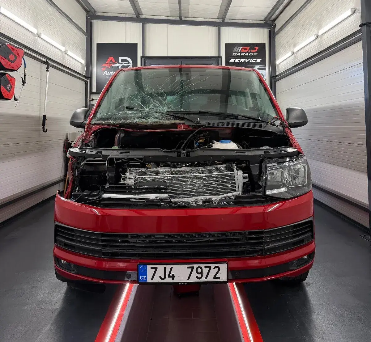 Volkswagen multivan – 2015, 214 000 km