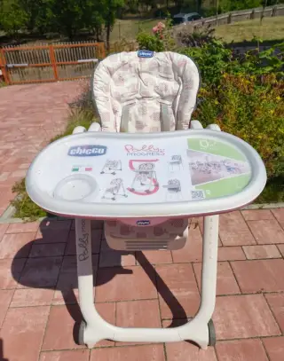 Dětská polohovací jídelní židlička