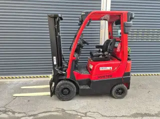 Použitý vysokozdvižný vozík Hyster 1,6 t, LPG