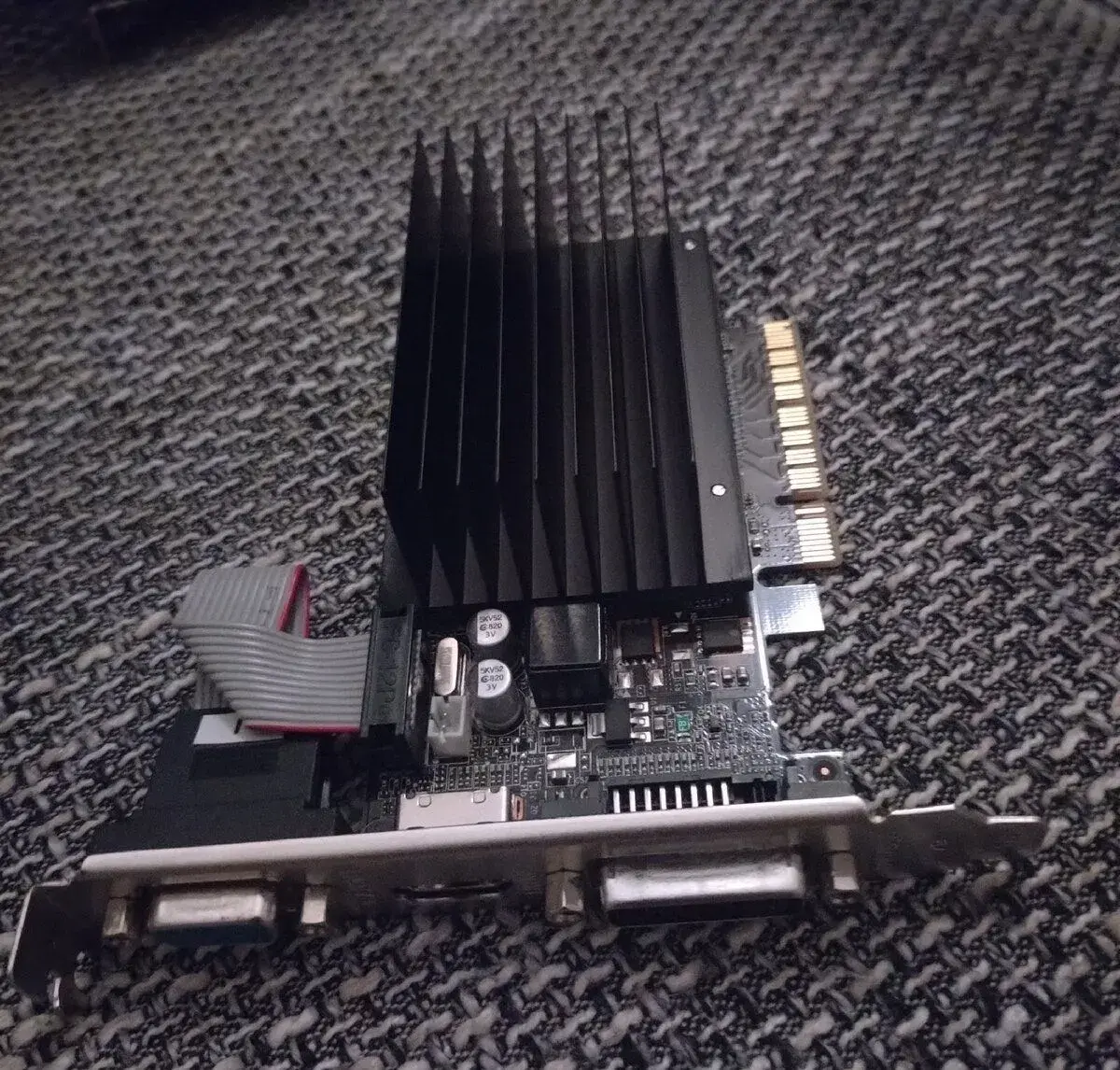 XpertVision GeForce GT 710 - pasivní
