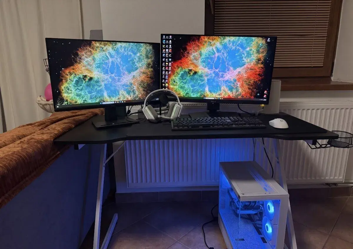 Kompletní herní setup: Ryzen 7 9800X3D | RTX 5060 Ti 16GB |