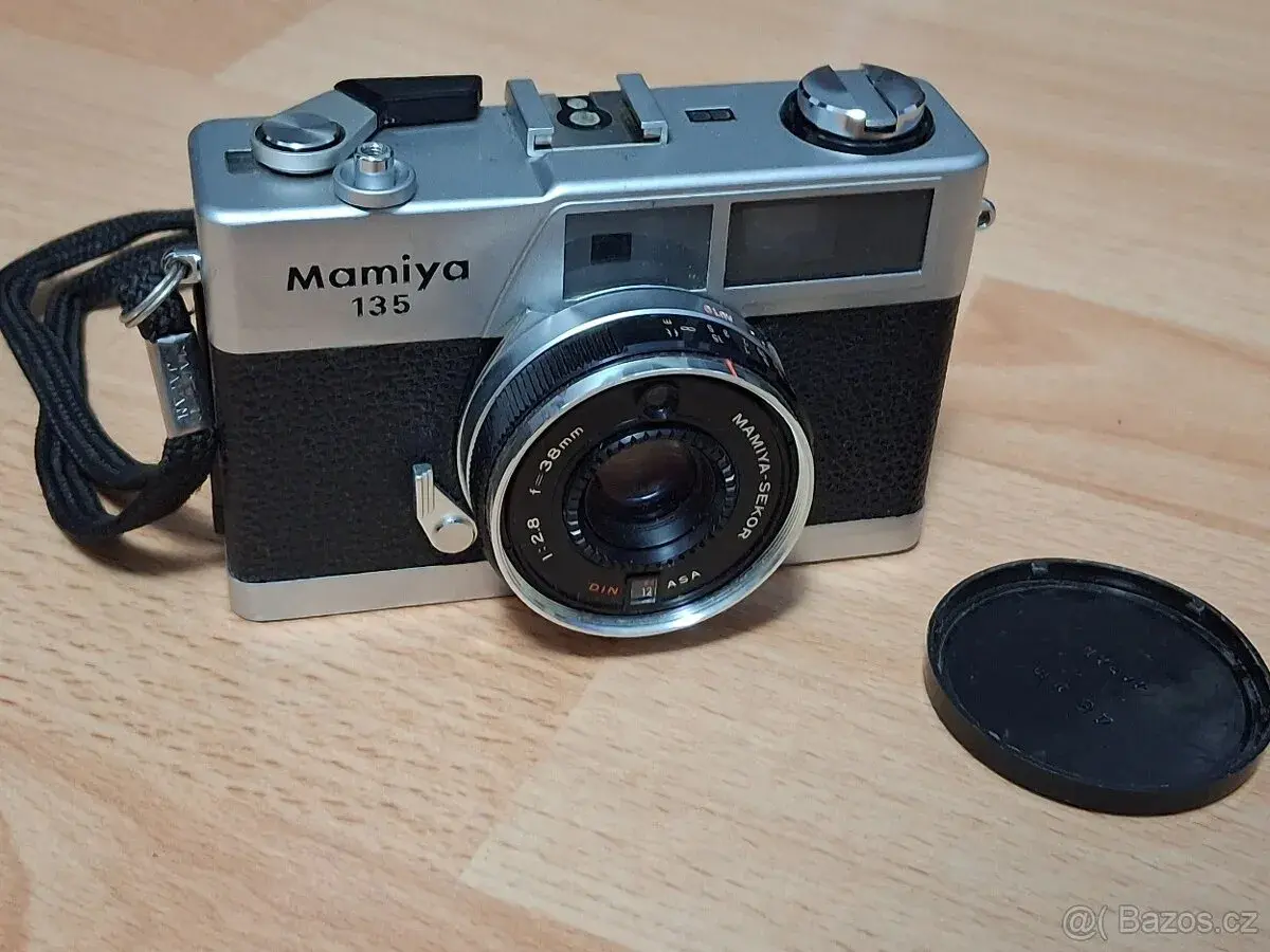 fotoaparát Mamiya 135