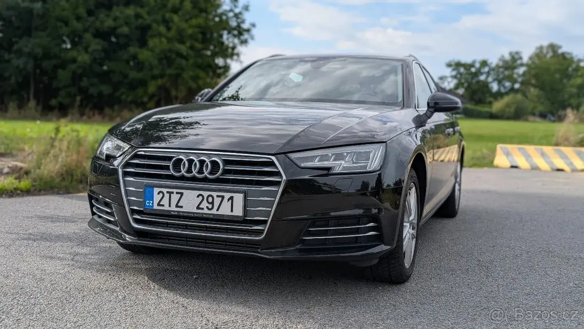 Audi A4 – 2017, 294 500 km