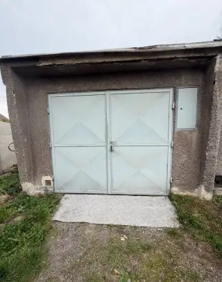 Garáž 20 m² – Třinec, Erbenova