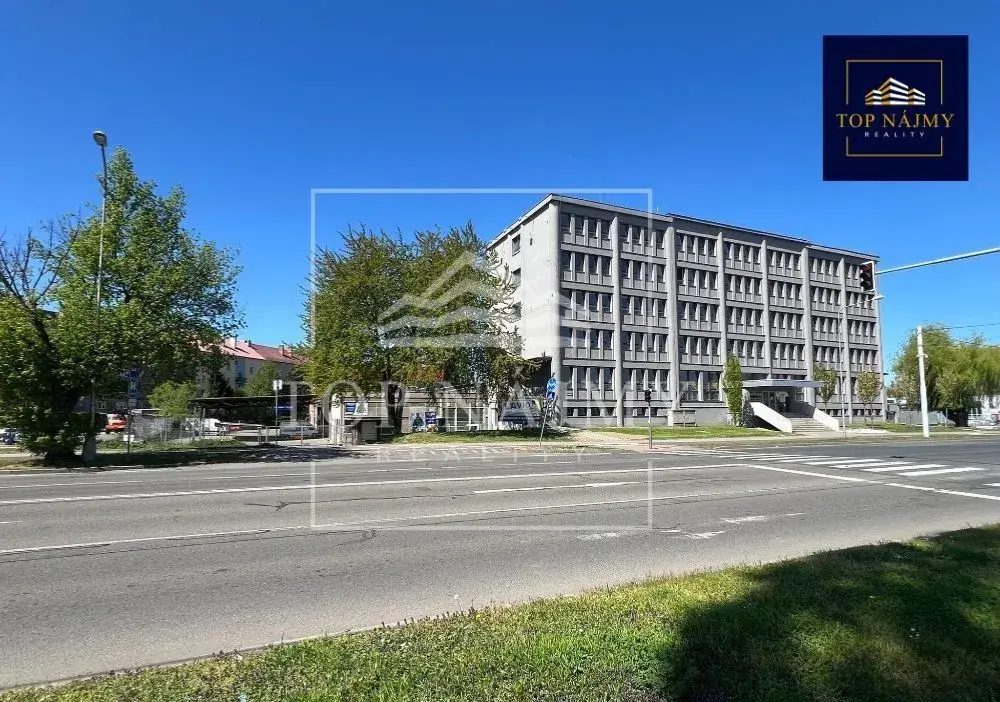 Pronájem kanceláře – 32 m2, ul. Novinářská, Ostrava