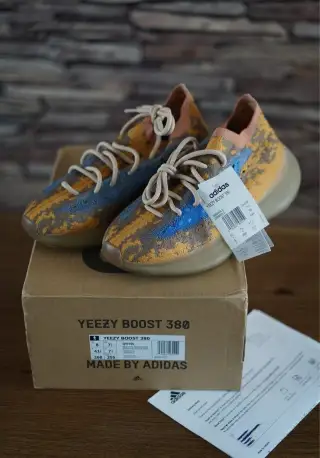 Adidas yeezy boost 380 - vel. 41 1/3
