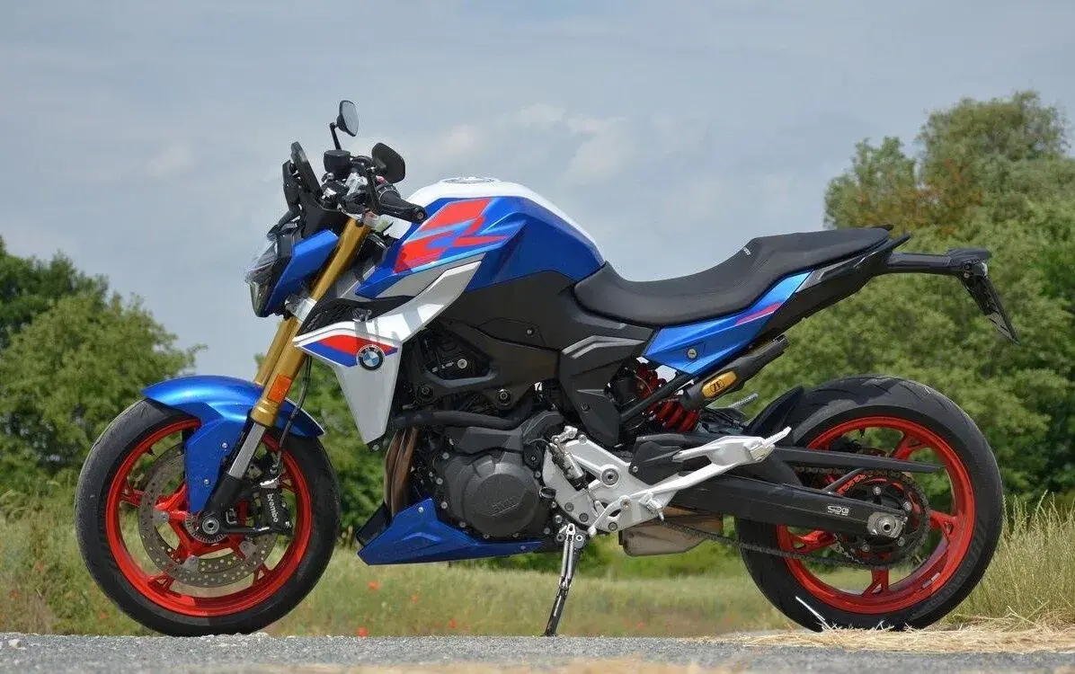 Bmw f900r 2026