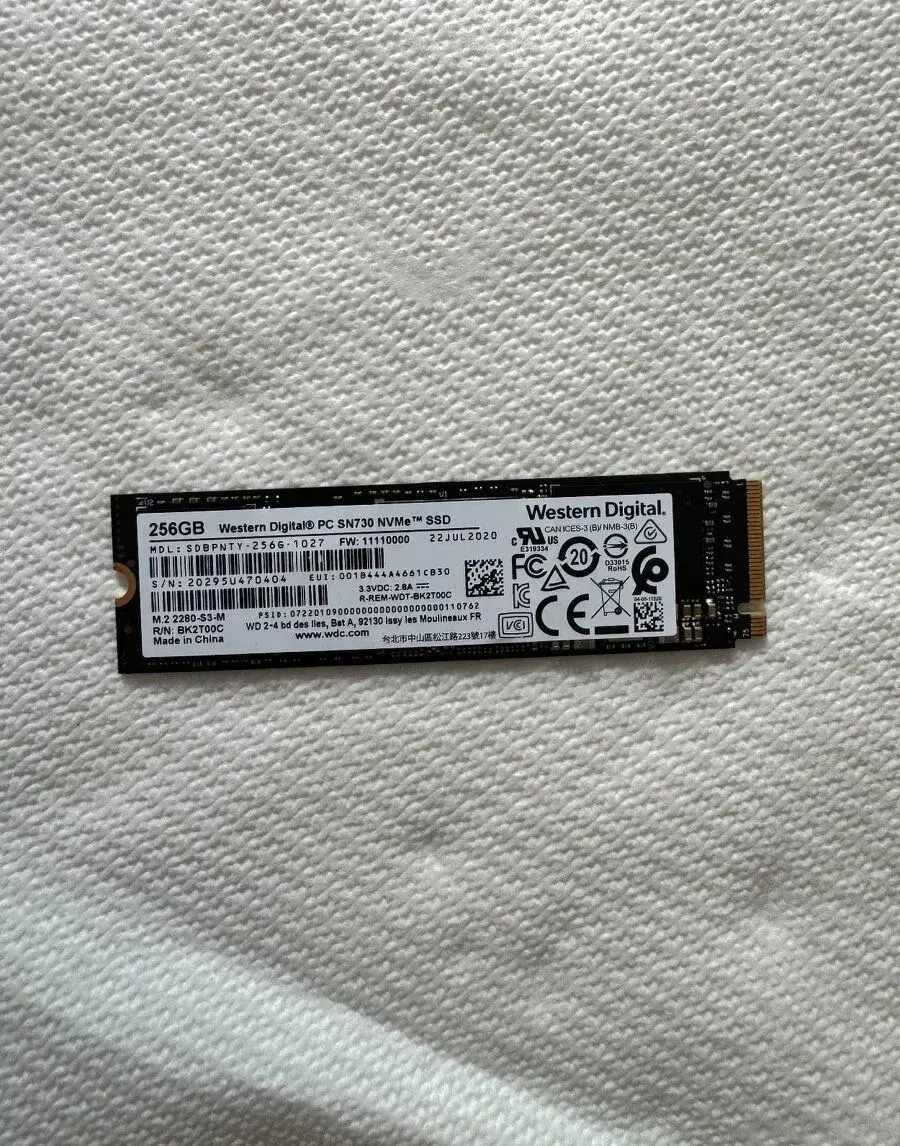 Western Digital SN 730 SSD NVMe 256GB