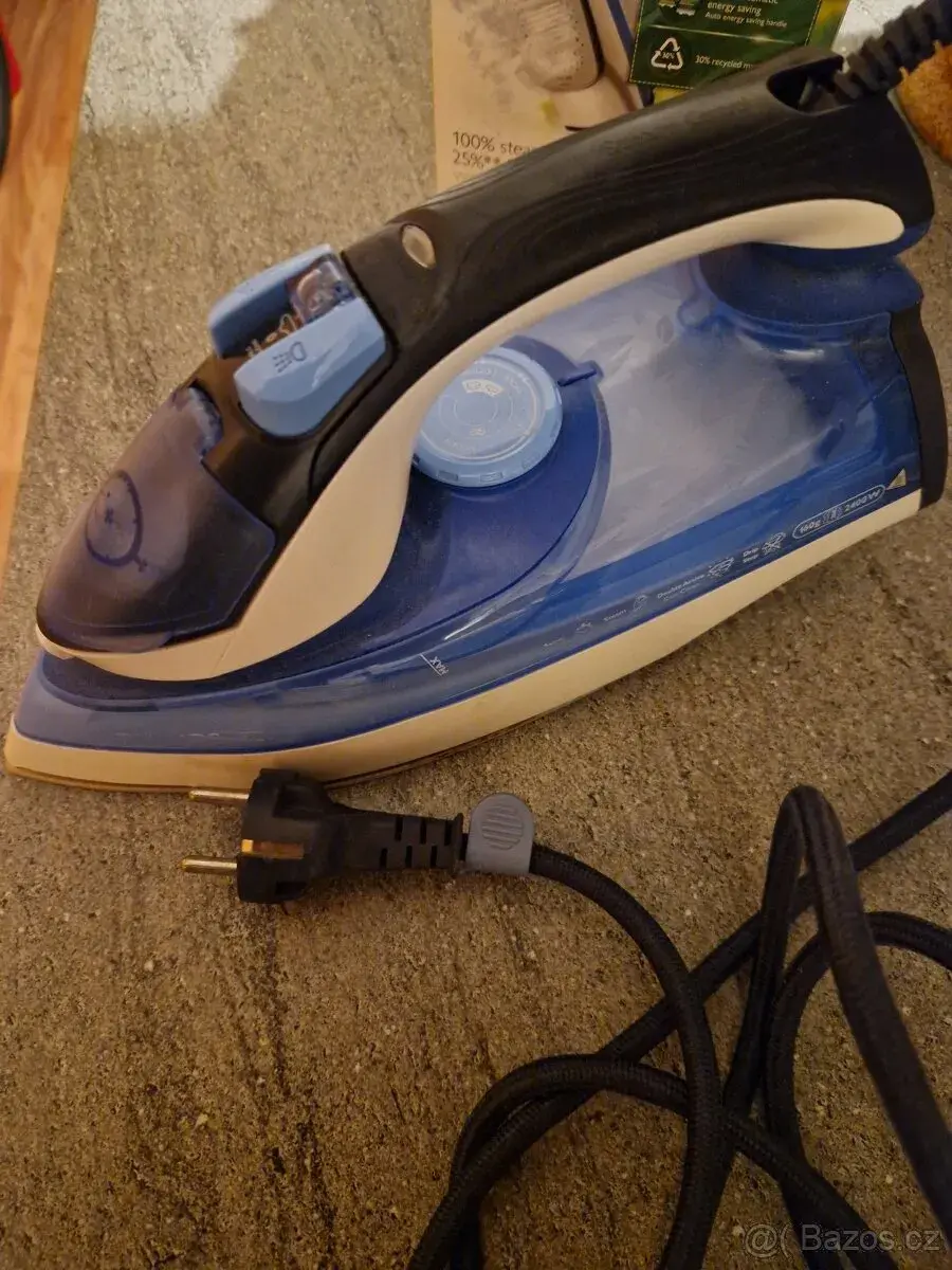 Naparovací žehličku Philips GC 3760/32 EcoCare
