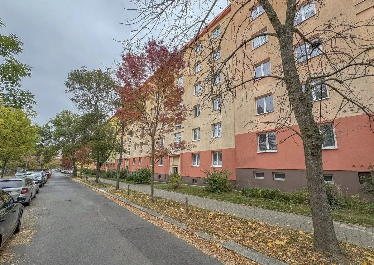 Prodej bytu 2+1 s balkonem Plzeň, Lobzy, Blatenská ul.