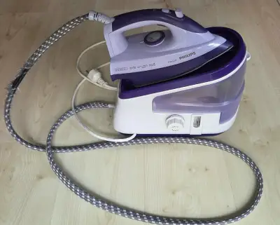 Parní generátor Philips Easy Care