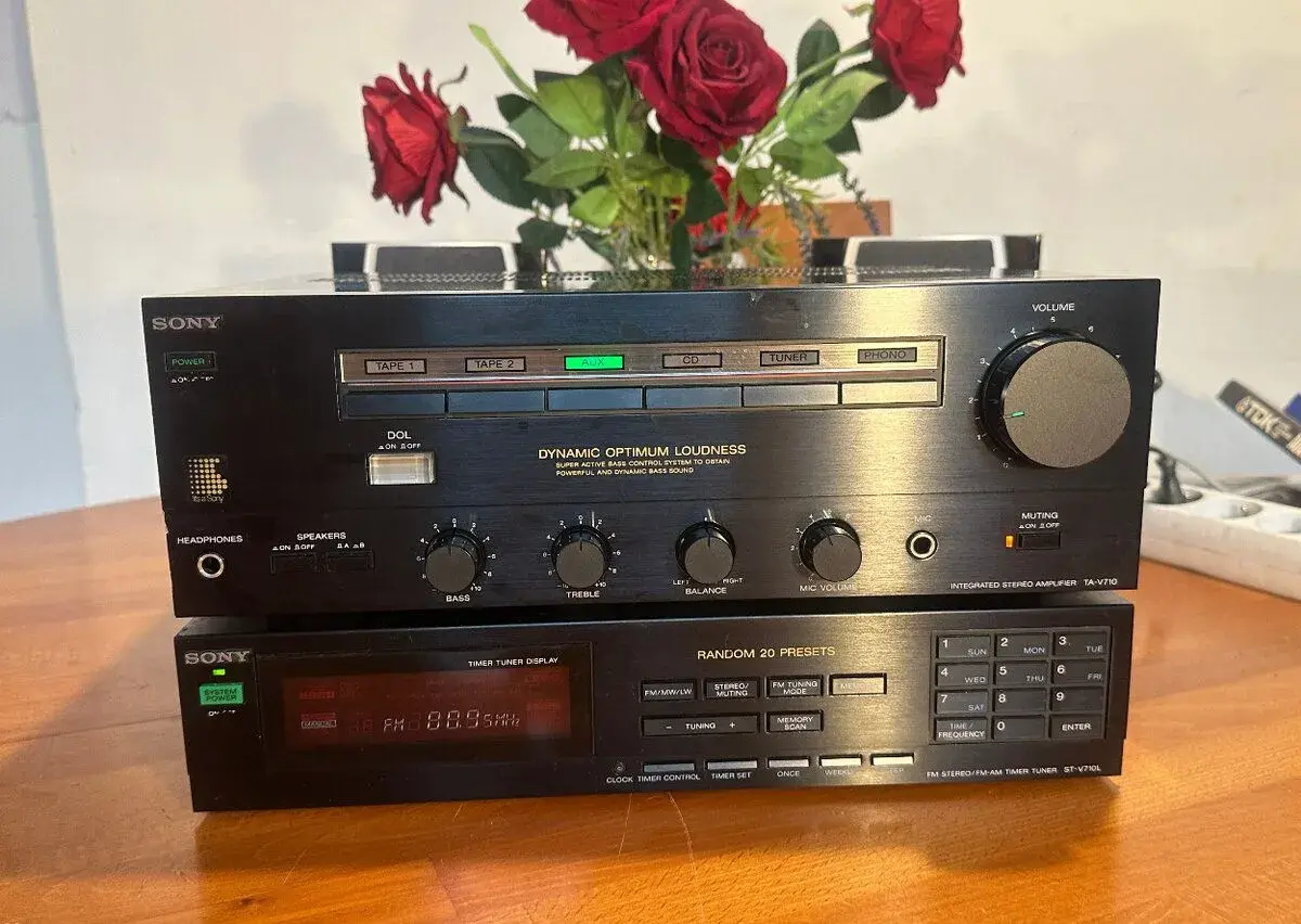 SONY TA-V710 + ST-V710L – Made in Japan – 2×70 W
