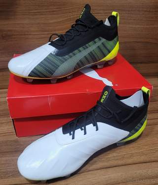 Kopačky Puma ONE 5.1. FG vel. 10,5