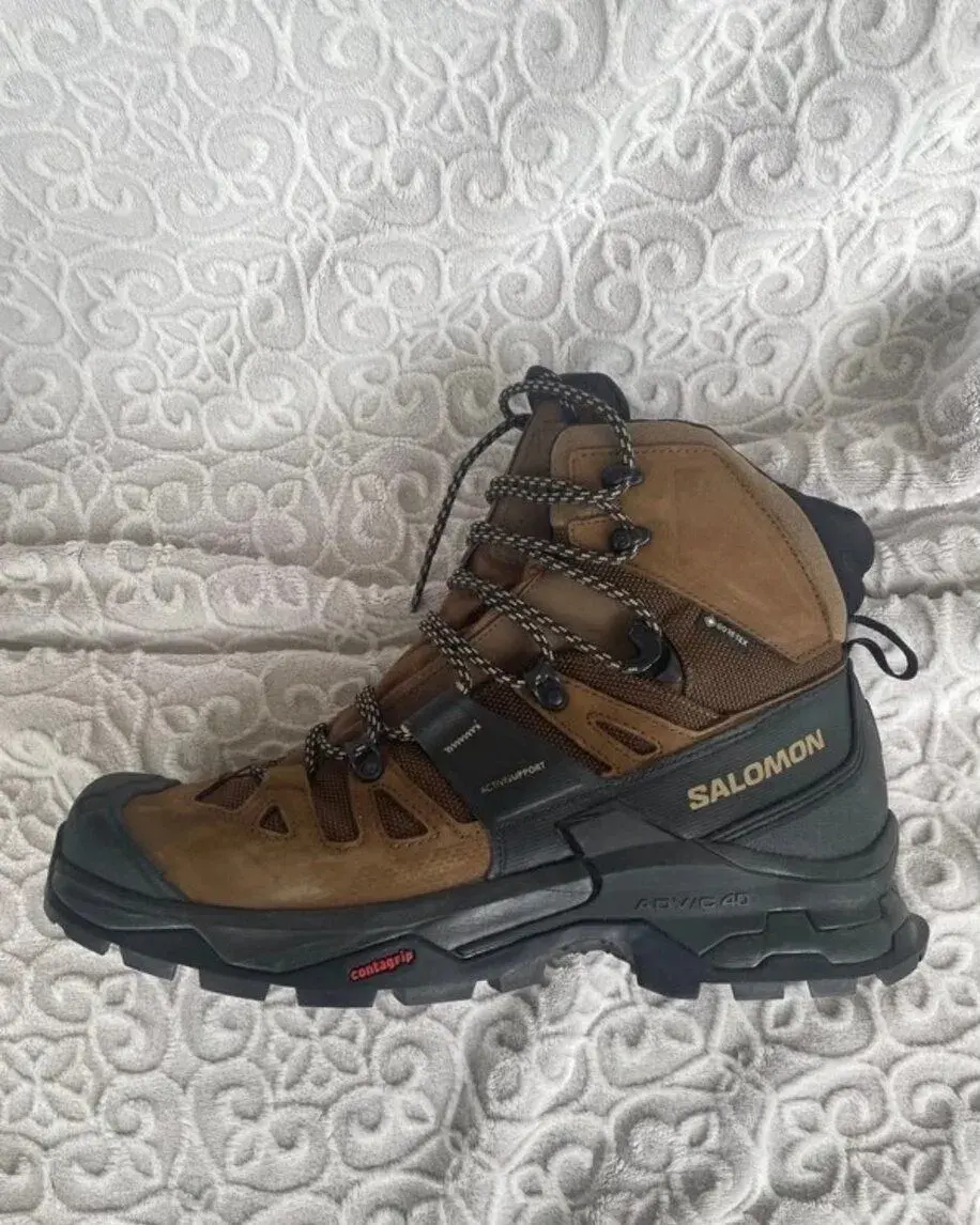 trekové boty Salomon Quest 4 GTX/ vel.43 pohorky