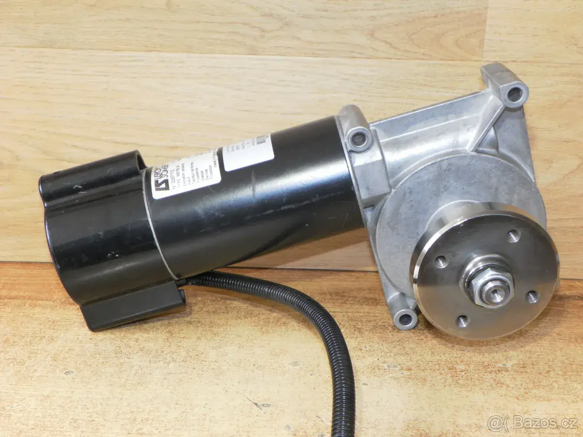 Trakční elektromotor s převodovkou LEROY MBT82M 24VDC 200W