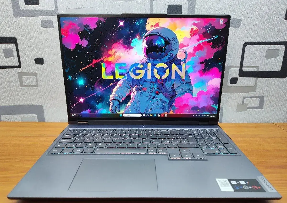 Legion 5 Pro,32GB-DDR5,RTX-3070ti,i7-14-core,QHD,1TB,RGB