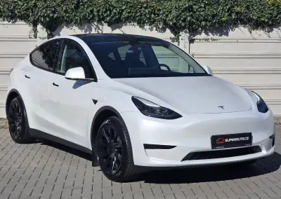 Tesla Model – 2023, 160 000 km