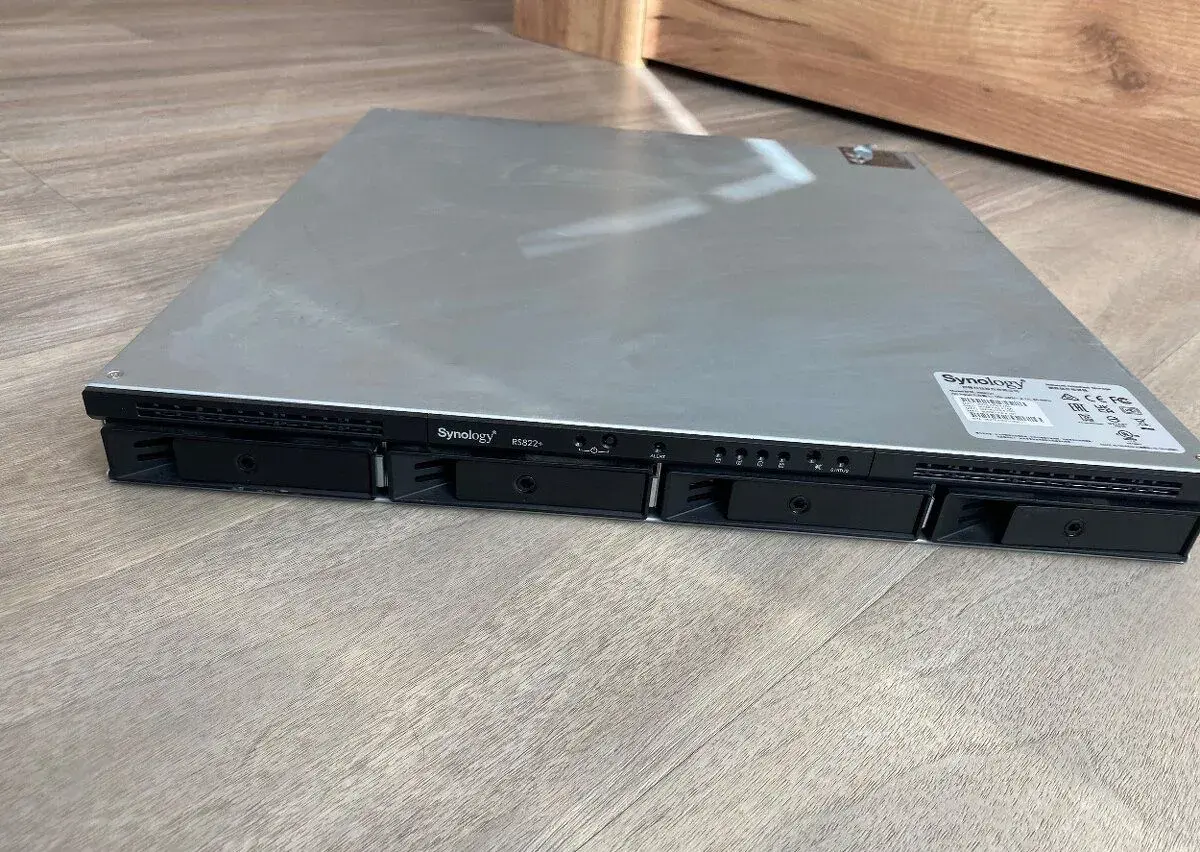 Synology RS822+