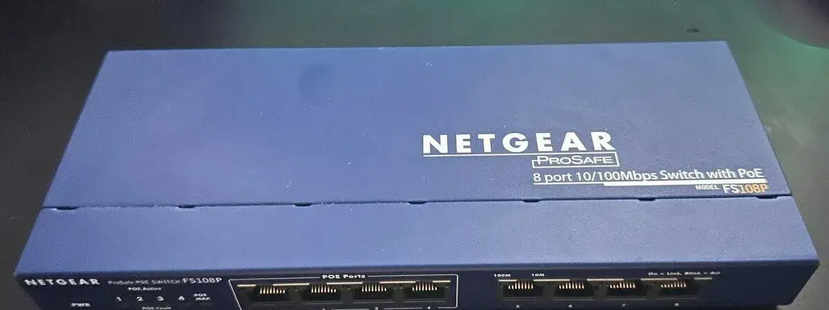 Netgear FS108P