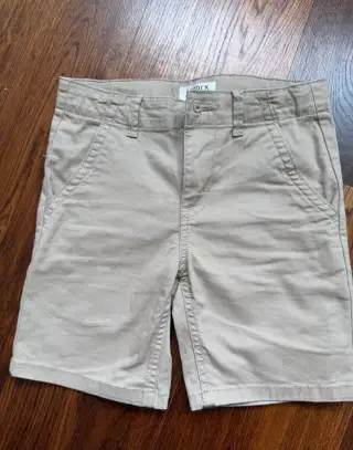 Kraťasy Lindex vel 134